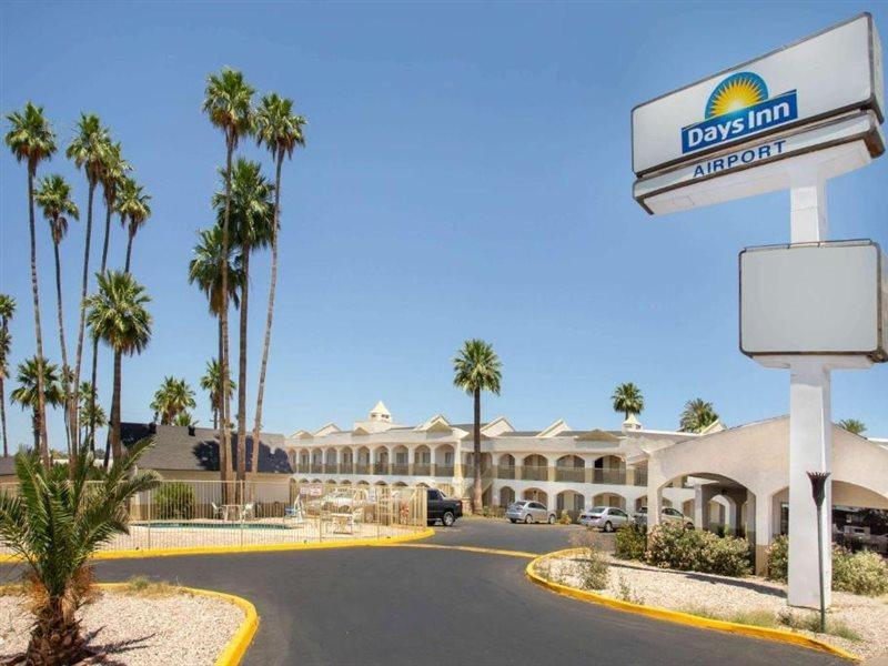 Days Inn By Wyndham Airport - 凤凰城 外观 照片